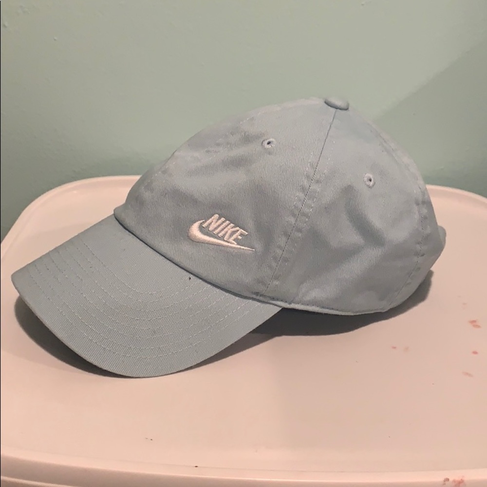 blue nike baseball hat
